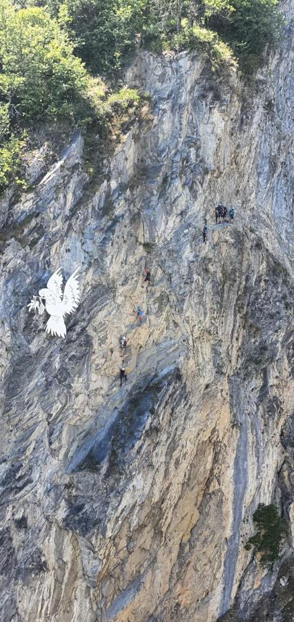 Un Moment De Detente Inoubliable Saillon-Les-Bain Exteriör bild